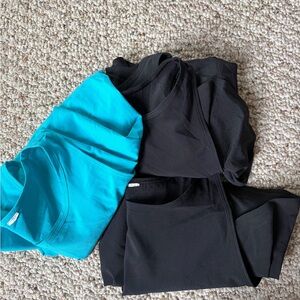 Lululemon running tank tops